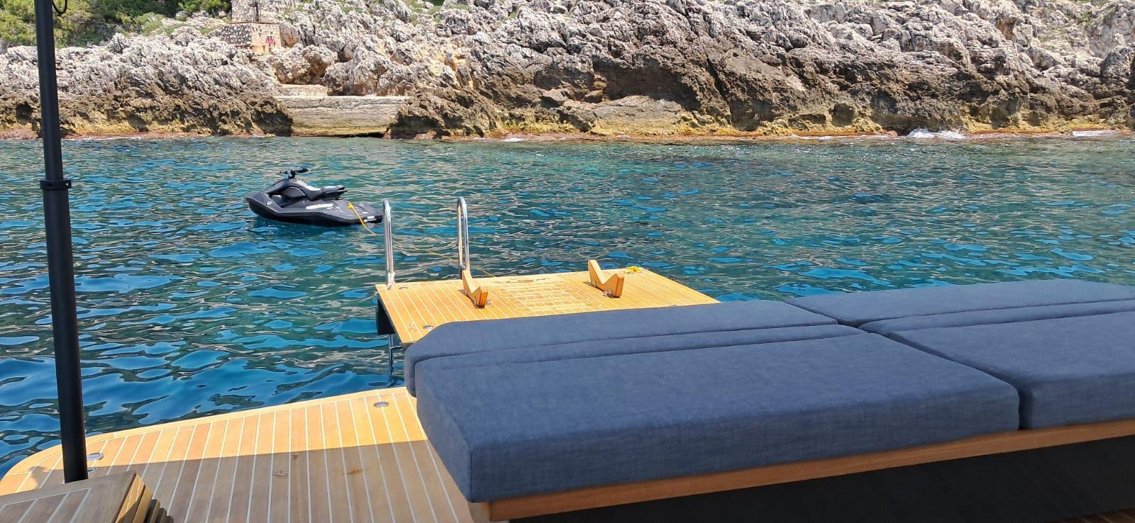 2015 WALLY  WALLY 55 